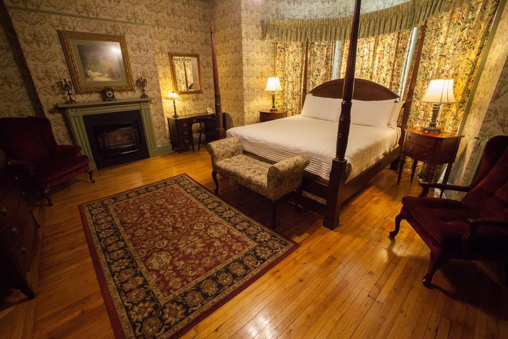 Fairholm Boutique Inns Charlottetown Bagian luar foto